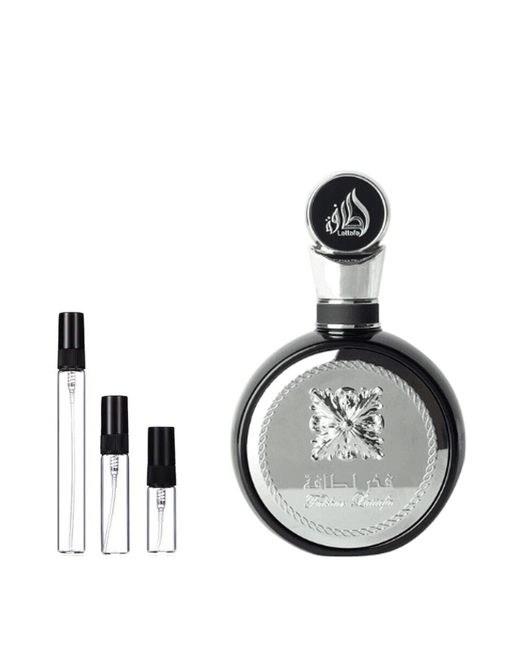 Lattafa Fakhar Black sample – decant naast de volle fles ter herkenning
